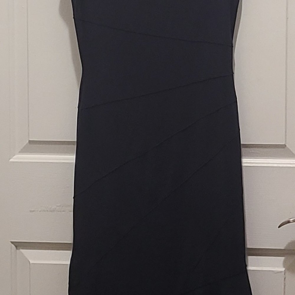 Athleta Black Crescendo Ruffled Hem Midi Dress Style 929686 Size XS - Picture 5 of 6